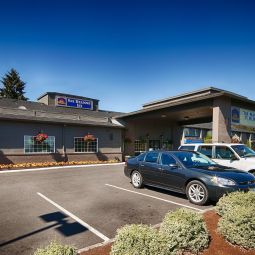 Hotelfotos BEST WESTERN Oak Meadows Inn