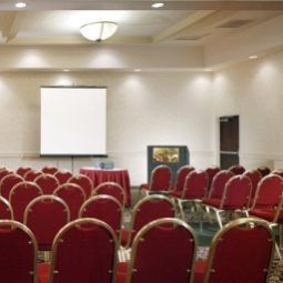 Conference room DoubleTree by Hilton Newark Airport Fotos