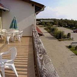 Terrace Simon Panzio es Borhaz Fotos