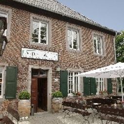 Vista esterna Das Dycker Weinhaus Fotos