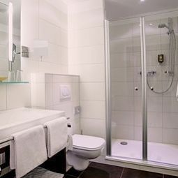 Cuarto de baño Mercedes Hotel & Apartments Fotos