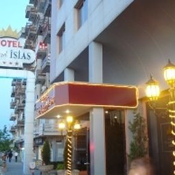 Exterior view Grand Isias Fotos