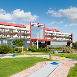 THERMENHOTEL LUTZMANNSBURG ALL IN RED Lutzmannsburg 