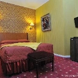 Room Regence Fotos