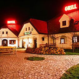 Gastland M1 Restaurant & Confe Páty 