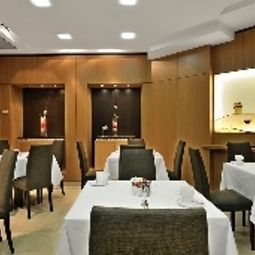 Salle du petit-déjeuner Eurostars Monumental Fotos