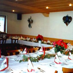 Frühstücksraum im Restaurant Zur Eiche Gasthaus Fotos