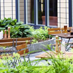 Breakfast room within restaurant ibis Muenchen Parkstadt Schwabing Fotos