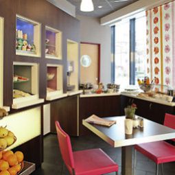 Breakfast room within restaurant Suite Novotel Muenchen Parkstadt Schwabing Fotos