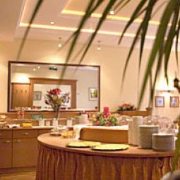 Buffet Goldener Adler Fotos