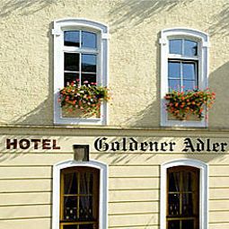 Vue extérieure Goldener Adler Fotos