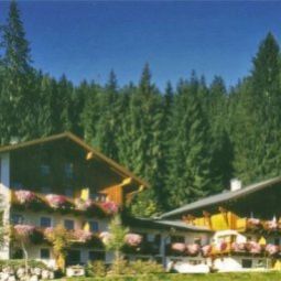Vista exterior Gruendlers Wellness und Sporthotel Fotos