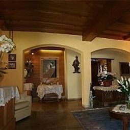 Hall Pension Clara Fotos