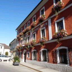 - Frühstückspension Goldener Stern Gasthof Lienz 
