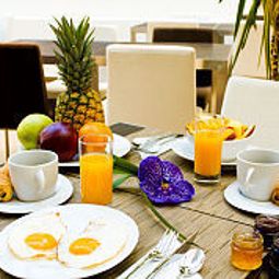 Breakfast room Privilège Appart-hotel Clément Ader Residence de Tourisme Fotos