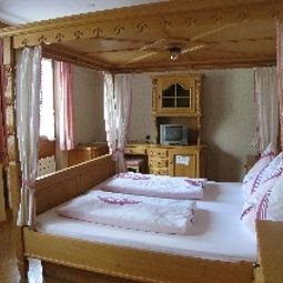  Schweizerhof Fotos