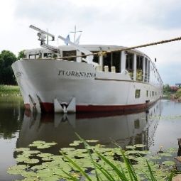 Фасад Florentina Boat Superior Fotos