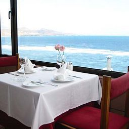 Salle du petit-déjeuner située dans le restaurant Concorde Fotos