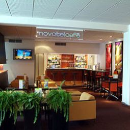 Frühstücksraum im Restaurant Novotel Bordeaux Aéroport Fotos