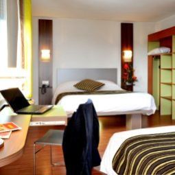 Suite familiale Toulouse Airport ex Balladins Superior Toulouse Blagnac Fotos