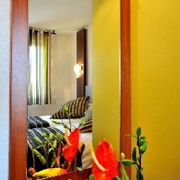 Chambre Toulouse Airport ex Balladins Superior Toulouse Blagnac Fotos