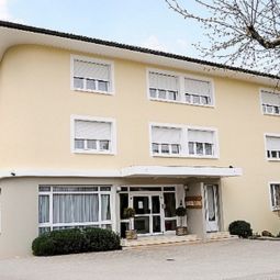 La Chaumiere Logis Voiron 