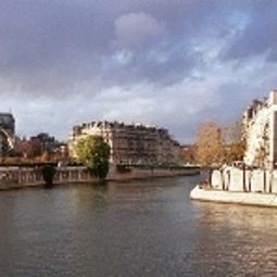  Le Petit Belloy Saint Germain Fotos