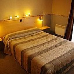 P'tit Dej-HOTEL Saintes Saintes 