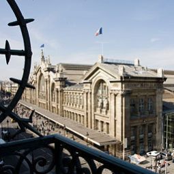 Exterior view Richmond Gare du Nord Fotos