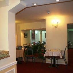 Буфет Timhotel Tour Montparnasse Fotos