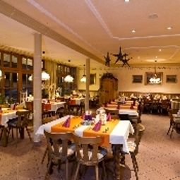 Frühstücksraum im Restaurant Kienberg Gasthof Fotos