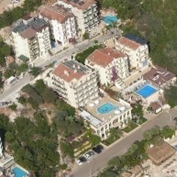 Фасад Hera Hotel Fotos