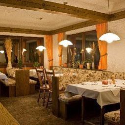 Breakfast room within restaurant Austria Fotos