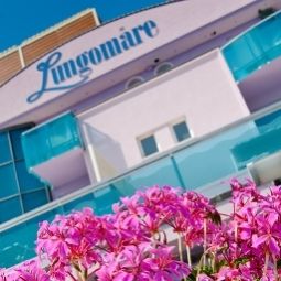 Exterior view Lungomare Fotos