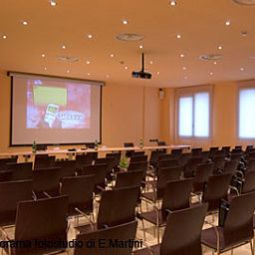 Sala de reuniones Leon D Oro Fotos