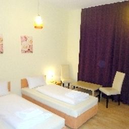 Zimmer Bejuna Fotos