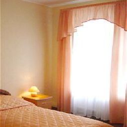 Hotelfotos Nevsky Inn Bed and Breakfast