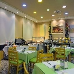 Sala colazione Tribuna Fotos