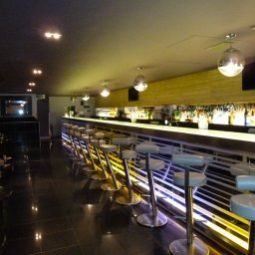 Bar Arora Manchester Fotos