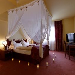  Riverside City Hotel & Spa Fotos