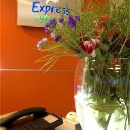 Hall Holiday Inn Express REGGIO EMILIA Fotos
