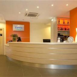 Hall Holiday Inn Express REGGIO EMILIA Fotos