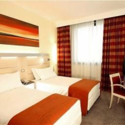 Chambre Holiday Inn Express REGGIO EMILIA Fotos