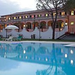 Basen Villa Zuccari Fotos