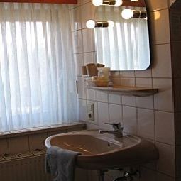 Bathroom Drei Rosen Fotos