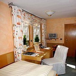 Chambre Zu den Drei Kronen Fotos