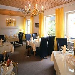 Ресторан Stadt-Hotel Fotos