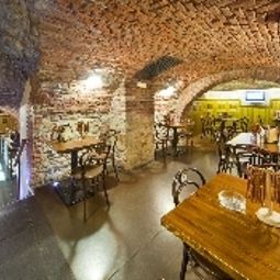 Sala śniadaniowa w restauracji Prague Inn Fotos