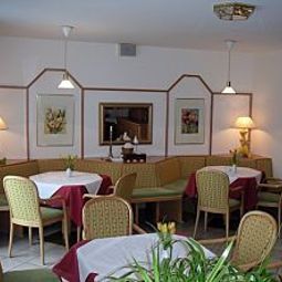 Sala colazione nel ristorante Das Landhaus Fotos