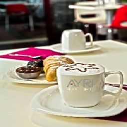 Frühstücksraum im Restaurant My One Hotel Ayri Fotos
